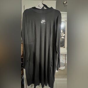 Nike Women's Long Sleeve Black Dress